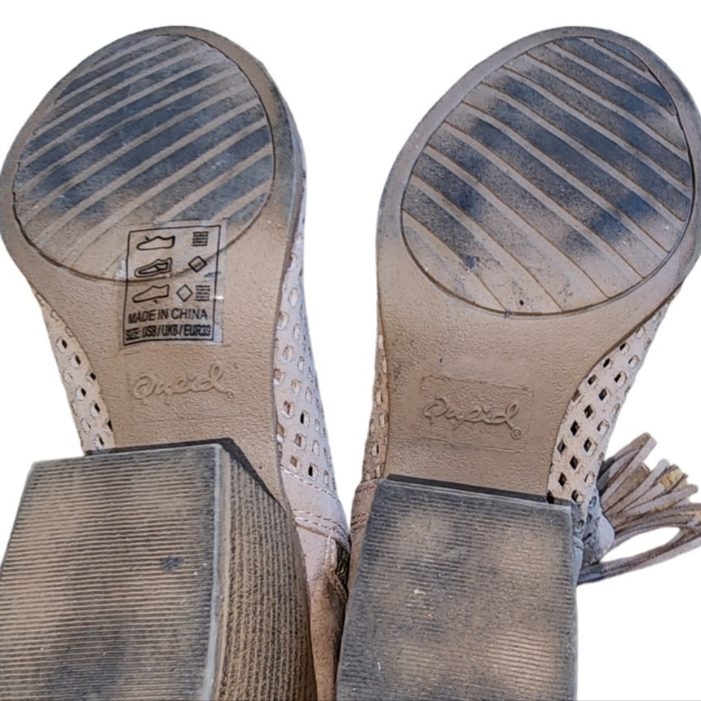 Qupid Core-18 Preforated Ankle Booties Size 8 Bei… - image 5